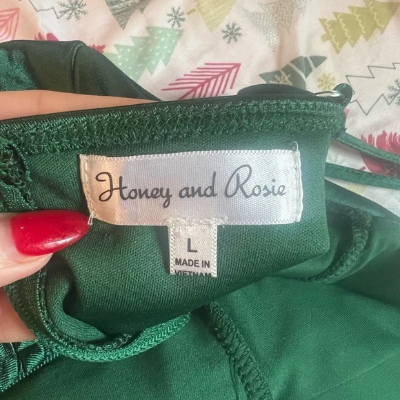 Honey & Rosie Green Evening Gown | Ruching, V Neck, Side Slit & Spaghetti Straps - Picture 9 of 11